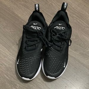 Nike Air Max 270